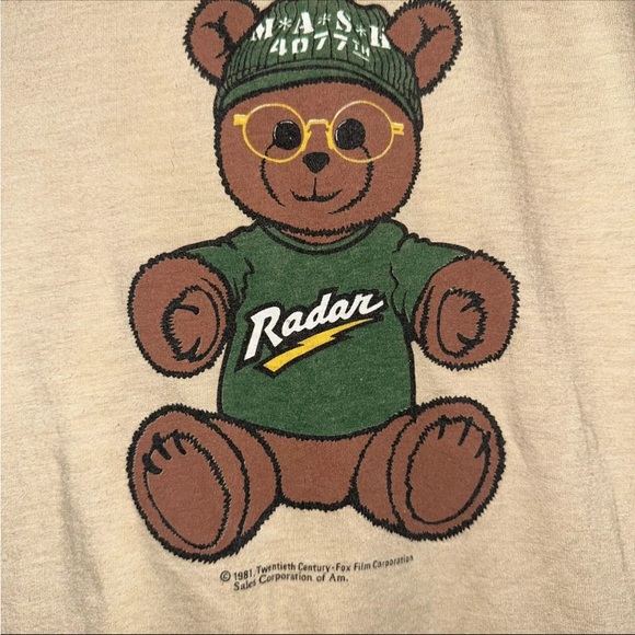 Vintage 1981 Mash Radar Bear Tan Tee - Picture 2 of 3